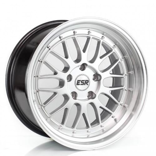 ESR SR05 Hyper Silver W/ Machined Lip Photo